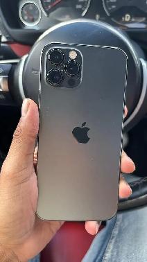 iPhone 12 Pro 128gb AirPods Bundle/Delivery