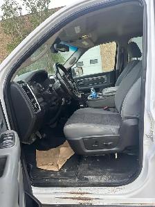 2018 Ram 2500 SLT 6.4L HEMI 4WD Crew Cab For Sale. - Photo 3