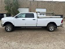 2018 Ram 2500 SLT 6.4L HEMI 4WD Crew Cab For Sale. - Photo 9