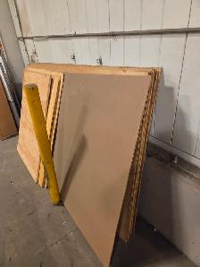 15  Sheets of 3/8' Plywood Sheets 4' x 8' - Photo 2