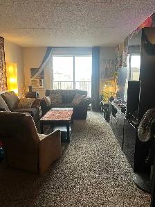 seeking a roommate asap - Photo 2