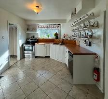 Cozy Country Home - West of Orangeville - Photo 5