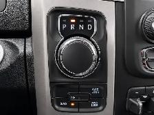 2022 Ram 1500 Classic Warlock Crew V8 | Ceramic Grey | Max Tow | - Photo 8