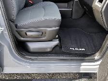 2022 Ram 1500 Classic Warlock Crew V8 | Ceramic Grey | Max Tow | - Photo 19