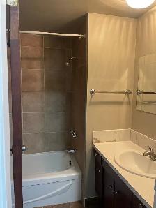 FOR RENT 1 & 2 Bd apartments - 11916 105 St Edmonton area NAIT - Photo 3