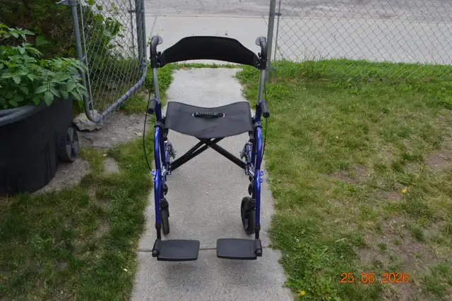 Walker/Transfer Chair