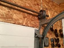 GARAGE DOOR - Photo 2