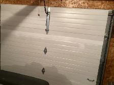 GARAGE DOOR - Photo 4