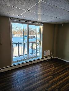Bachelor apartment at 3038 Arlington Avenue, starting at $875.00 - Photo 3