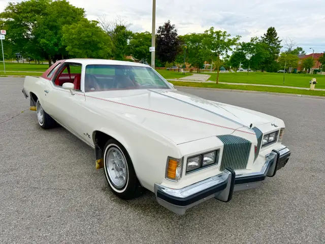1976 Pontiac Grand Prix SJ
