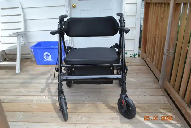 Walker/Transfer Chair