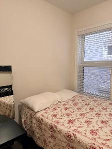 FURNISHED ROOM FOR GIRLS- IMMEDIATE MOVE IN - Photo 2