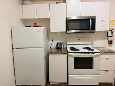 FURNISHED ROOM FOR GIRLS- IMMEDIATE MOVE IN - Photo 5