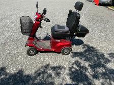 Quadriporteur FORTRESS S410 payé4000en 2025