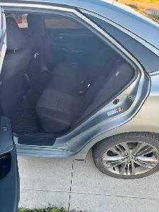 2017 Toyota Camry Hybrid LE - Photo 6