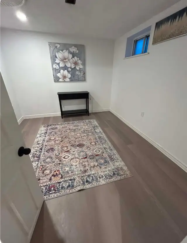 Private room for rent