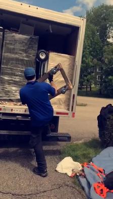 KAPILIAR MOVERS - Photo 3