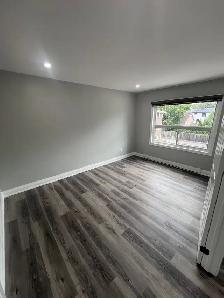 PORT CREDIT | 2  BEDROOM   DEN | PARKING, LOCKER & BALCONY - Photo 7