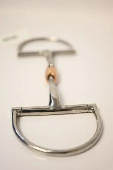 Shires Hunter D Bit in copper and stainless 5' &5 1/2 brand new - Photo 2