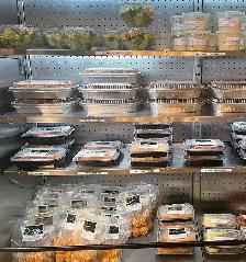 HIRING COOK / CHEF / FOOD PREPARATION - Photo 7