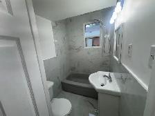 Apartment for rent 5 Thirty Ninth St Etobicoke $1900 - Photo 2