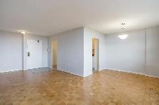 Lawrence East Apartments - 3 Bedroom available at 4000 Lawrence - Photo 9
