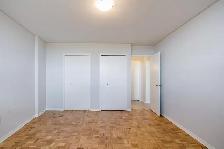 Lawrence East Apartments - 3 Bedroom available at 4000 Lawrence - Photo 10