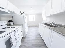 2 Bedroom Apartment in Tillsonburg - Main floor - all inclusive! - Photo 5