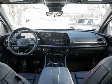 2026 Chevrolet Traverse - Photo 32