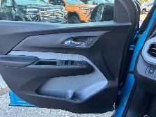 2027 Chevrolet Bolt RS - Photo 8