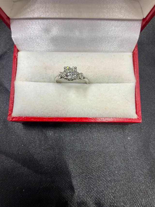 Women's Platinum Engagement Ring with Appraisal ~Size 6 1/4
