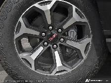 2026 GMC Yukon XL AT4 Ultimate - Photo 8