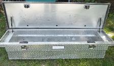 DeeZee Aluminum Checkerplate Truck Tool Box. - Photo 2