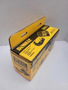 Dewalt DCB205C 20v Charger & 5ah Battery NEW - Photo 2