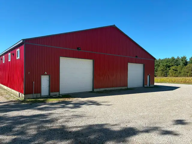 3200-6400 sq/ft heated shop for rent