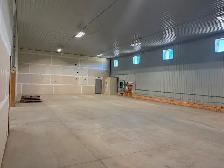 3200-6400 sq/ft heated shop for rent - Photo 7