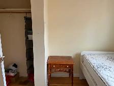 BRIGHT ROOM MAIN FL-50m TO PLAZA STEELES AND BATHURST NEAR BUS - Photo 2
