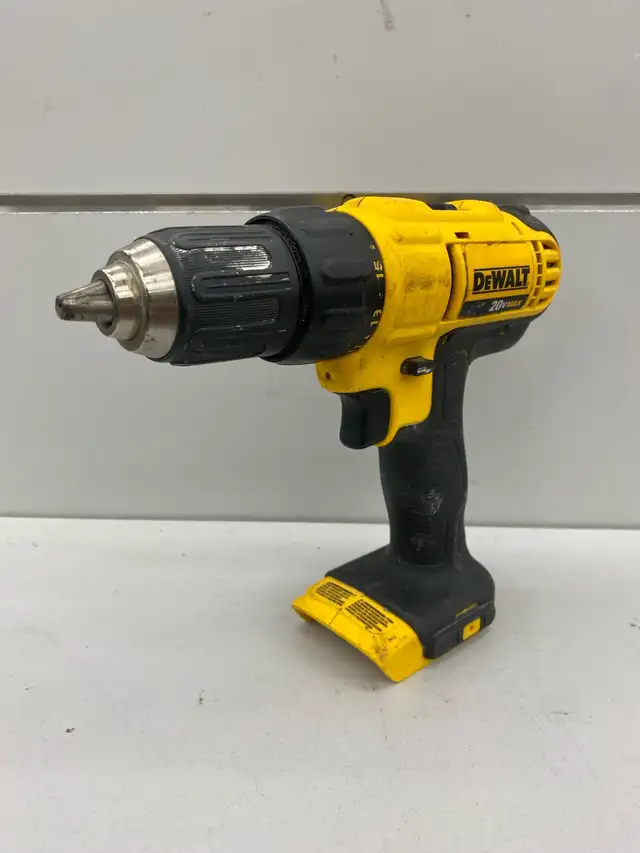 Dewalt DCD771 20V Drill