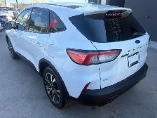 2022 FORD ESCAPE SE - BLIND SPOT MONITOR - BACK-UP CAMERA - AWD - Photo 3