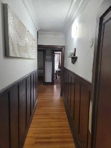 Beautiful,Enormous, Newly Renovated 3 Bedroom   Den in High Park - Photo 3