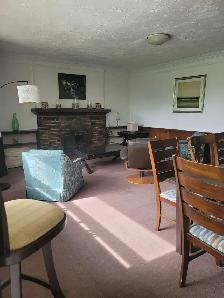 Beautiful,Enormous, Newly Renovated 3 Bedroom   Den in High Park - Photo 6