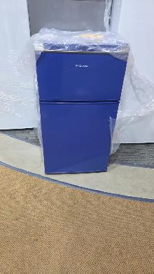 Frigidaire 3.1 CuFt Double Door Refrigerator