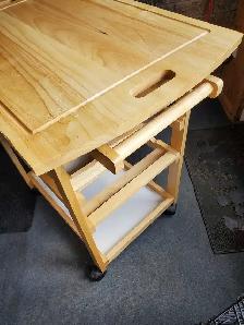 Beautiful Pine kitchen cart - Photo 3