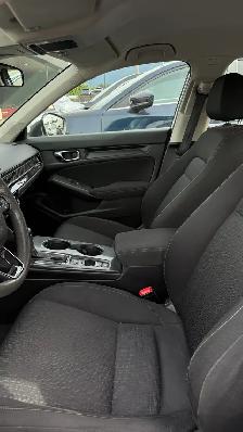 Honda CIVIC LX no accident and low KM. - Photo 7