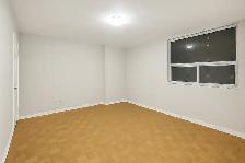 Downtown Private Room - 5 mins to Subway & Grocery Shops!