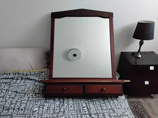 À donner miroir de commode