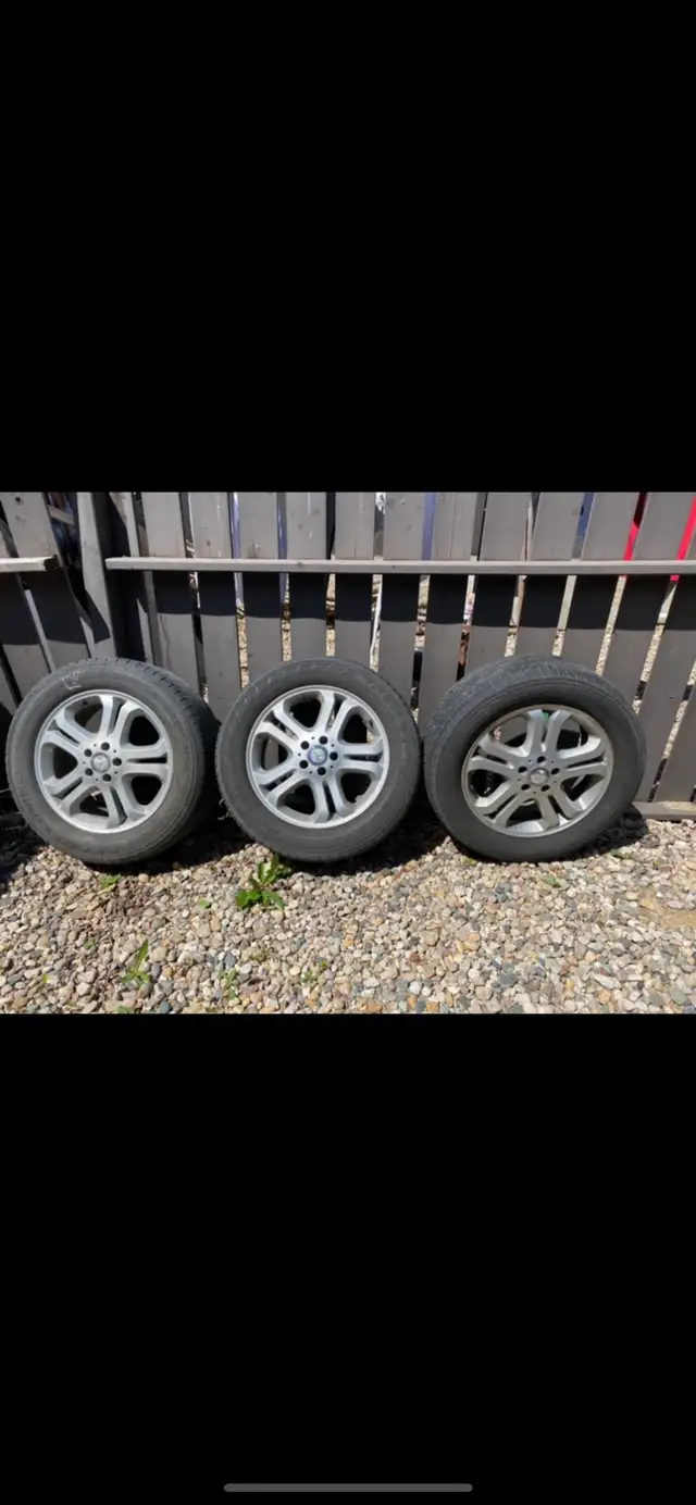 THREE RIMS FOR MERCEDES ML