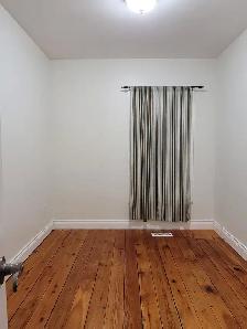 RENOVATED 2 BED 2 BATH APARTMENT!! Downtown Peterborough! - Photo 8