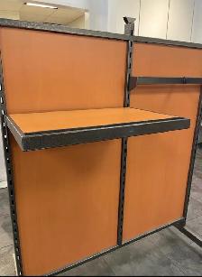 Équipement pour magasin à vendre / Store racking and equipment