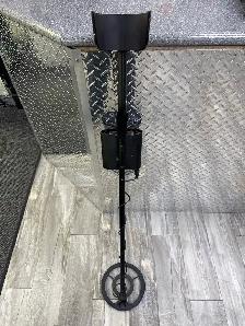 Bounty Hunter Tracker IV Metal Detector - Photo 7